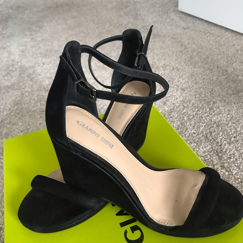 Gianni Bini black suede sandals.
